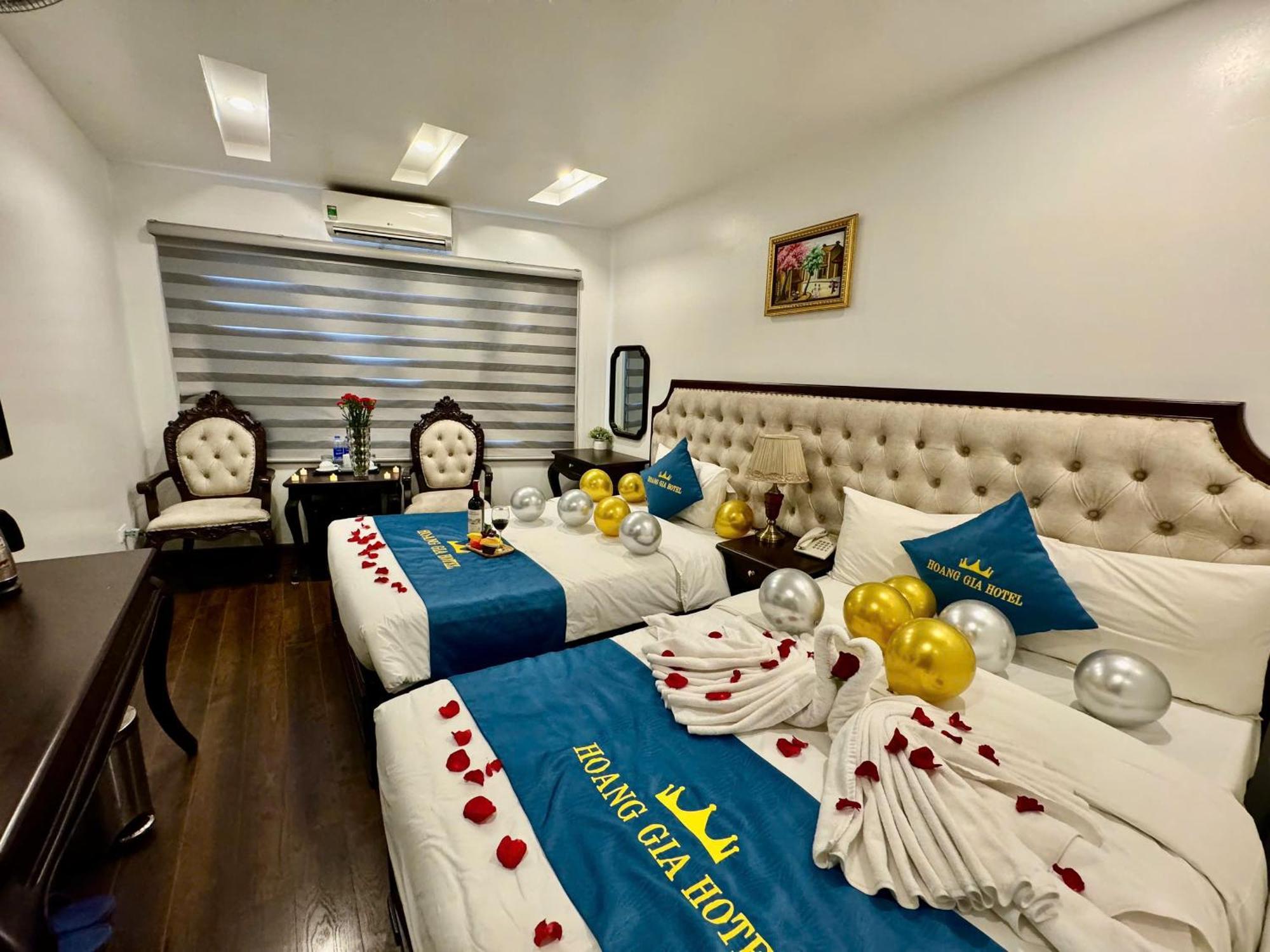 Hoang Gia Hotel Nhan Hoa Hanoi Exteriör bild