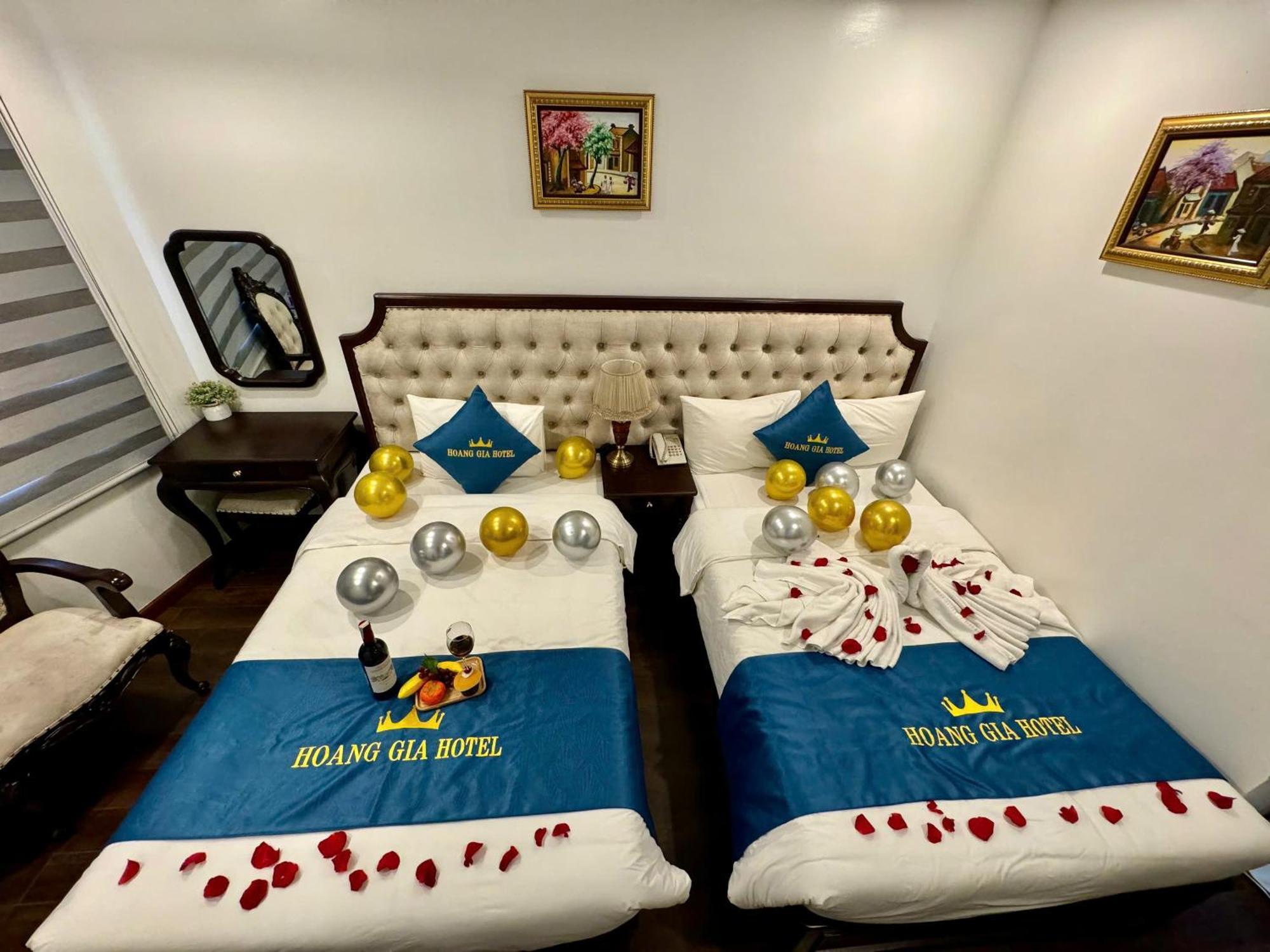 Hoang Gia Hotel Nhan Hoa Hanoi Exteriör bild