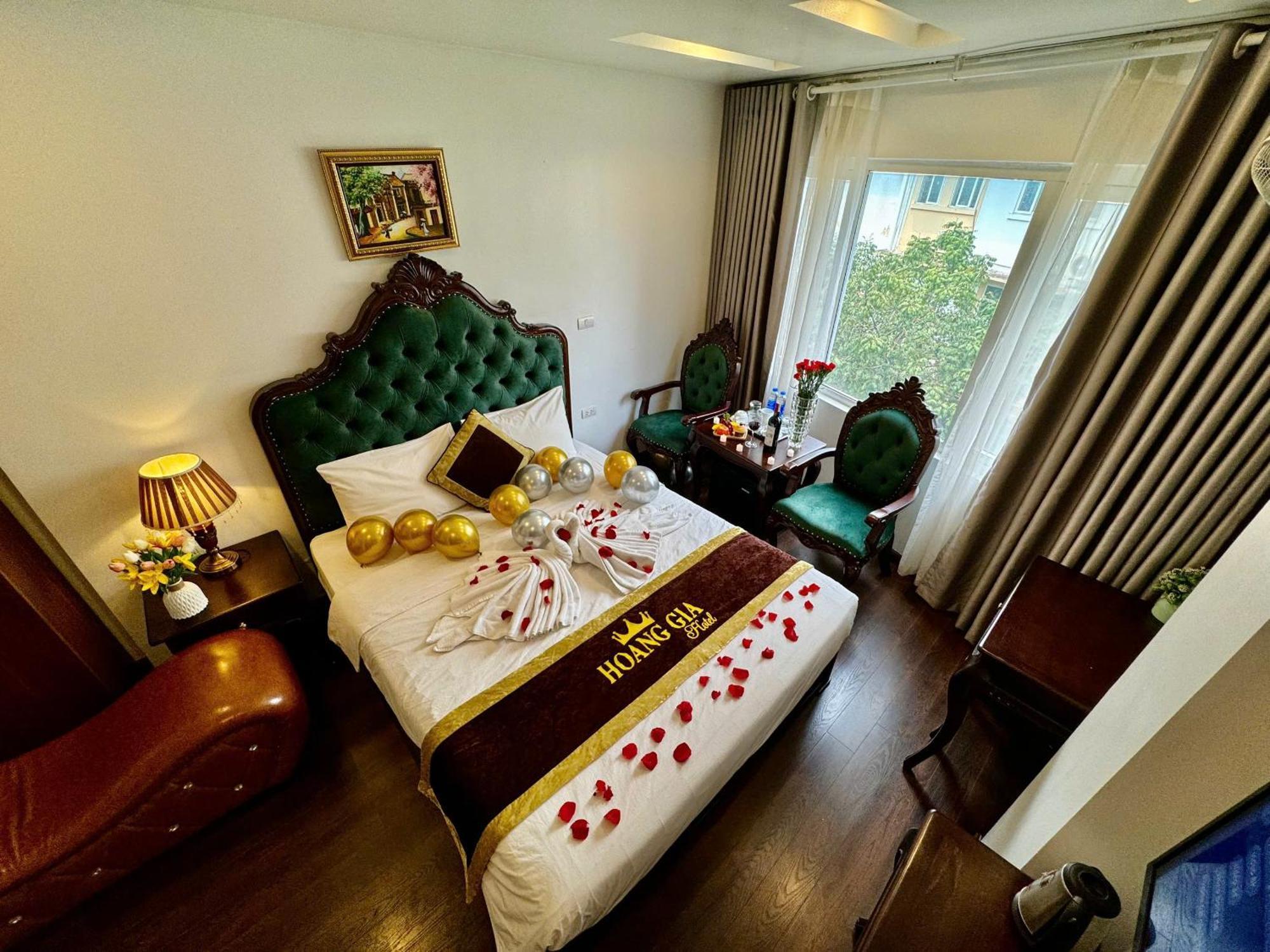 Hoang Gia Hotel Nhan Hoa Hanoi Exteriör bild