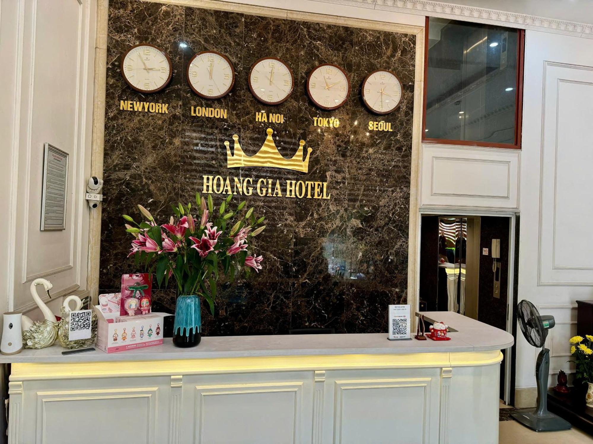 Hoang Gia Hotel Nhan Hoa Hanoi Exteriör bild